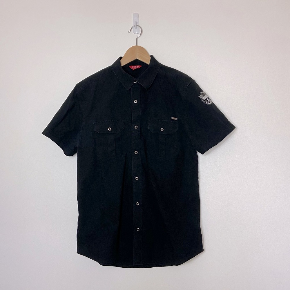 Guess Men’s Button Down Short Sleeve Top